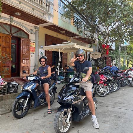 Green Riders House - Motorbike Rental & Tours カオバン エクステリア 写真